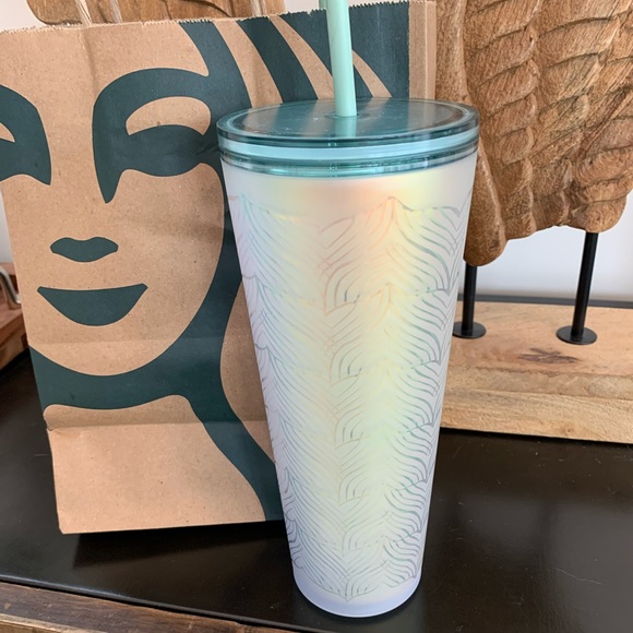 🧜♀️Starbucks MERMAID tail SPRING 2021 tumbler - Picture 5 of 14